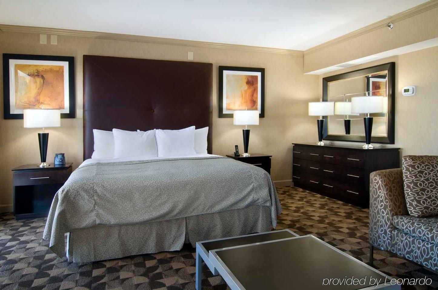 Hilton Charlotte University Place Quarto foto